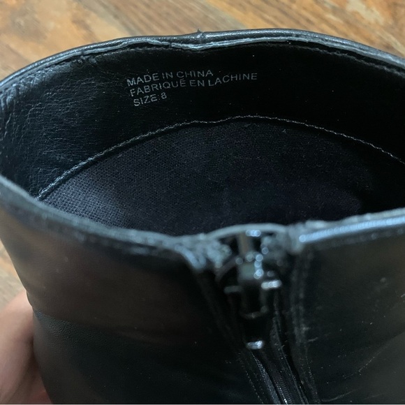 Urban Outfitters Gold Geometric Block Heel Black Leather Ankle Boots Size: 8 - Picture 9 of 11